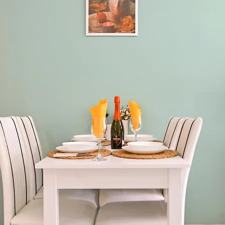 Armand De Sanelle Appartement *