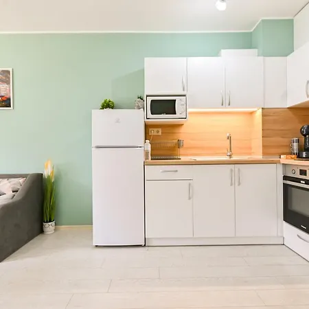 Appartement Armand De Sanelle *