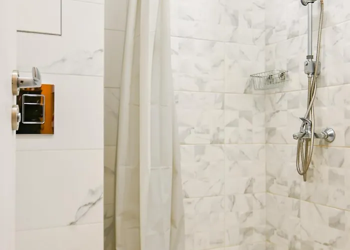 Armand De Sanelle Sofia