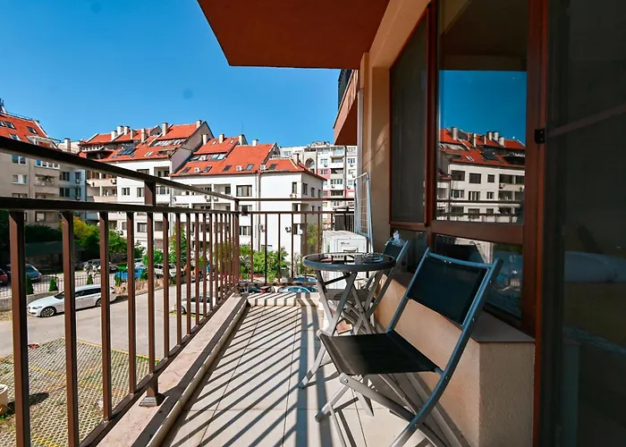 Armand De Sanelle Sofia