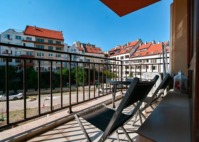 Armand De Sanelle Sofia